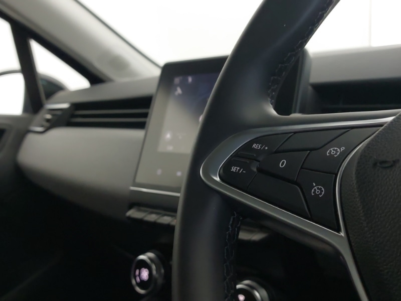 Used Renault Clio 2024 for sale - 76427692: Photo 14