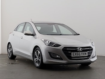 Used Hyundai i30 2016 for sale - 76506757: Photo