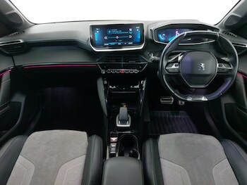 Used Peugeot 208 2021 for sale - 76244165: Photo 2
