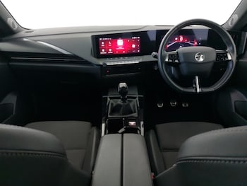 Used Vauxhall Astra 2023 for sale - 79315799: Photo