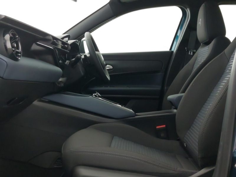 Used Alfa Romeo Junior 2025 for sale - 78093778: Photo 5