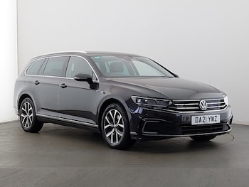 Used Volkswagen Passat 2021 for sale - 78872801: Photo