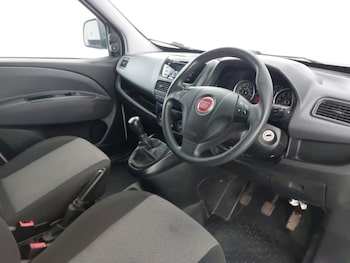 Used Fiat Doblo 2018 for sale - 75595215: Photo