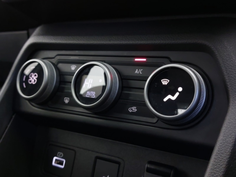 Used Dacia Sandero Stepway 2024 for sale - 77169311: Photo 17