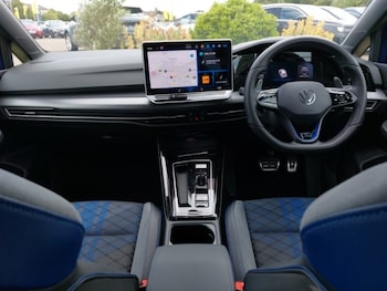 Used Volkswagen Golf 2025 for sale - 79343656: Photo