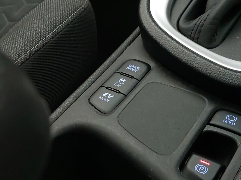 Used Toyota Yaris Cross 2022 for sale - 77605960: Photo 17