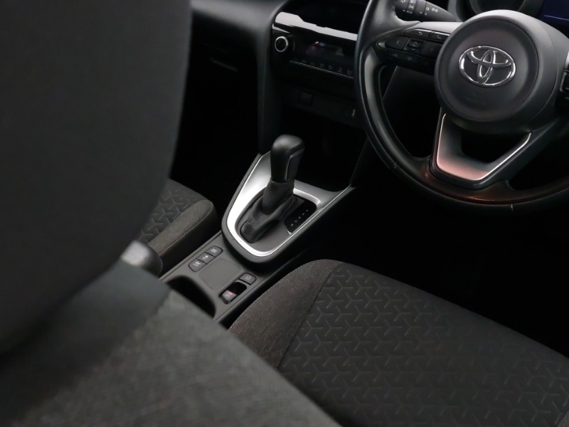 Used Toyota Yaris Cross 2023 for sale - 77610888: Photo 11