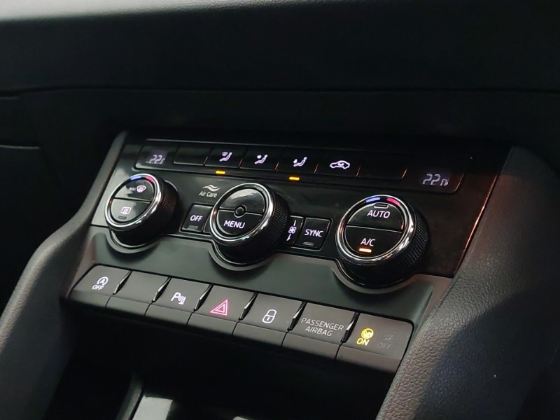 Used Skoda Karoq 2018 for sale - 77956596: Photo 15