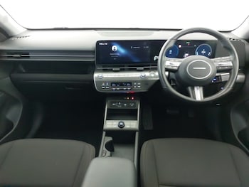 Used Hyundai KONA 2024 for sale - 76221487: Photo 2