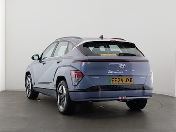 Used Hyundai KONA 2024 for sale - 76221487: Photo 3