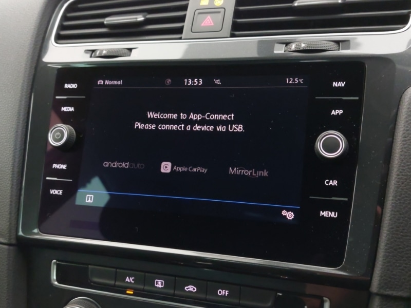 Used Volkswagen Golf 2019 for sale - 77114586: Photo 18