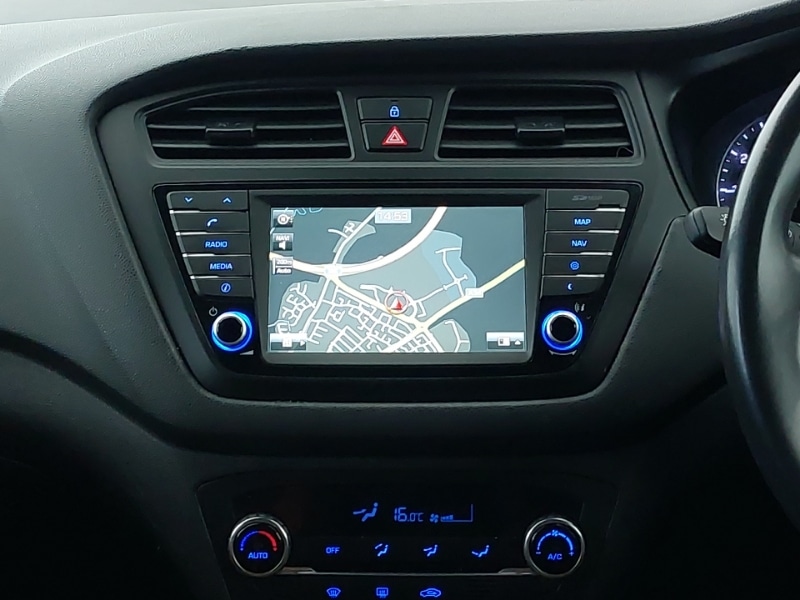 Used Hyundai i20 2015 for sale - 76629288: Photo 10