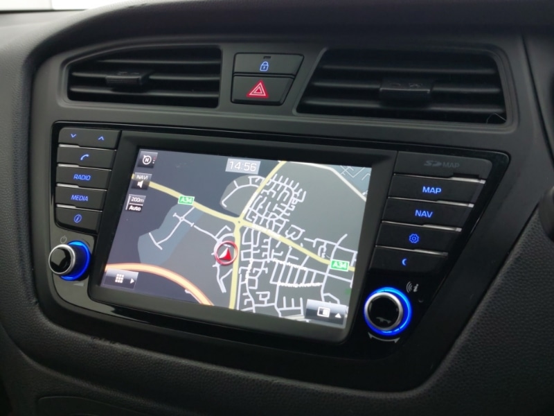 Used Hyundai i20 2015 for sale - 76629288: Photo 15