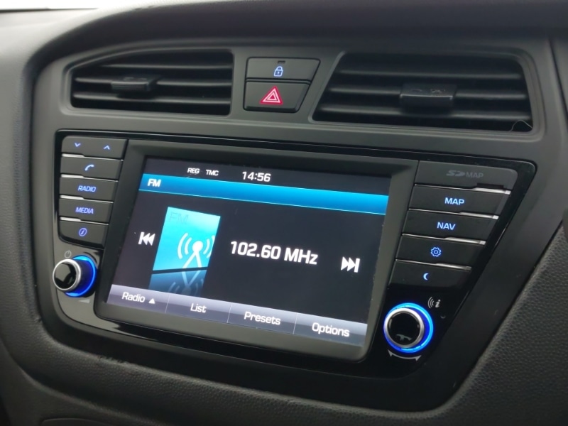 Used Hyundai i20 2015 for sale - 76629288: Photo 17