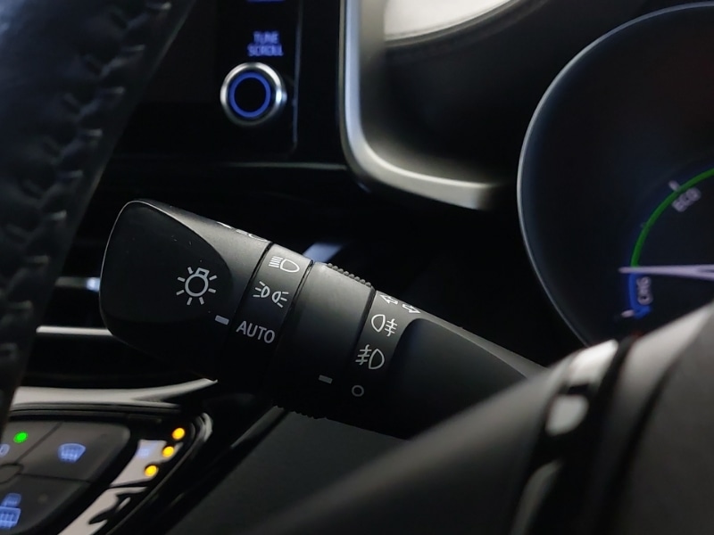 Used Toyota C-HR 2020 for sale - 77008610: Photo 18