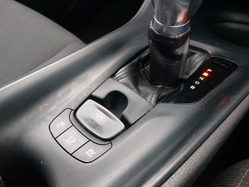 Used Toyota C-HR 2017 for sale - 77134320: Photo 15