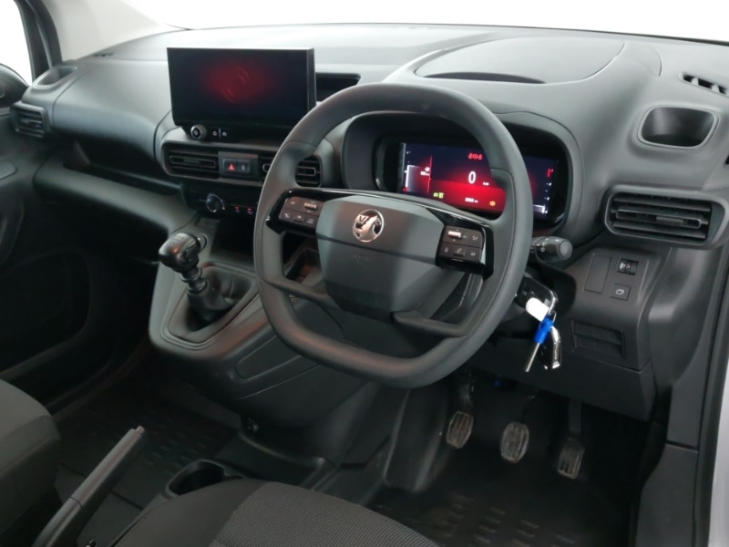 Used Vauxhall Combo 2024 for sale - 76478693: Photo 2