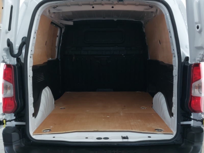 Used Vauxhall Combo 2024 for sale - 76478693: Photo 8