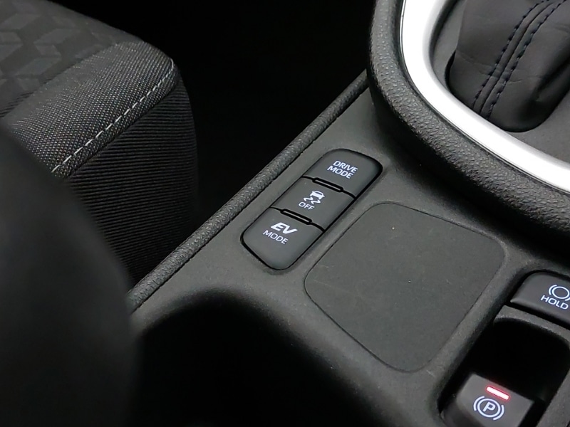 Used Toyota Yaris 2022 for sale - 76707857: Photo 19