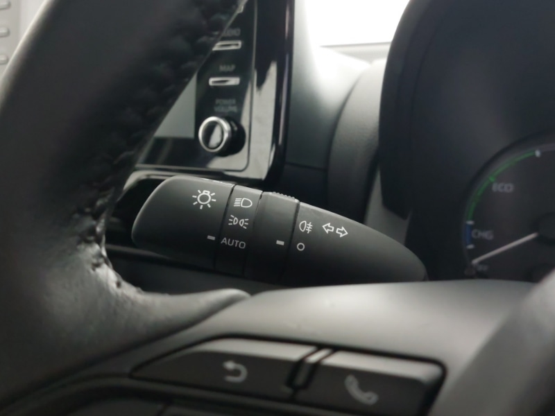 Used Toyota Yaris 2023 for sale - 76779617: Photo 14