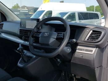 Used Vauxhall Vivaro 2025 for sale - 78987696: Photo
