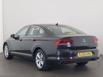 Used Volkswagen Passat 2022 for sale - 79615377: Photo