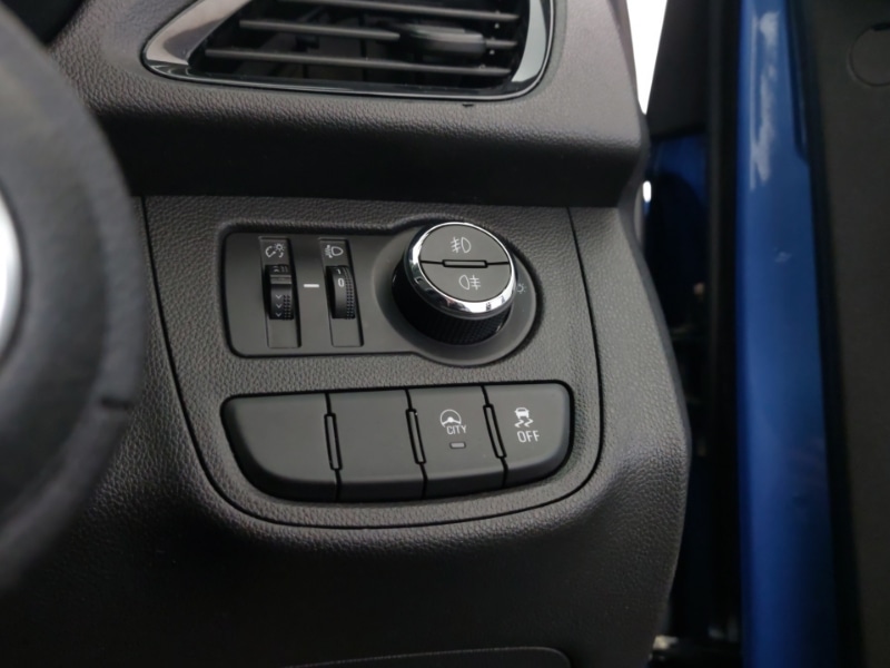 Used Vauxhall Viva 2017 for sale - 78046400: Photo 18