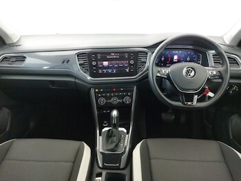 Used Volkswagen T-Roc 2021 for sale - 75591652: Photo
