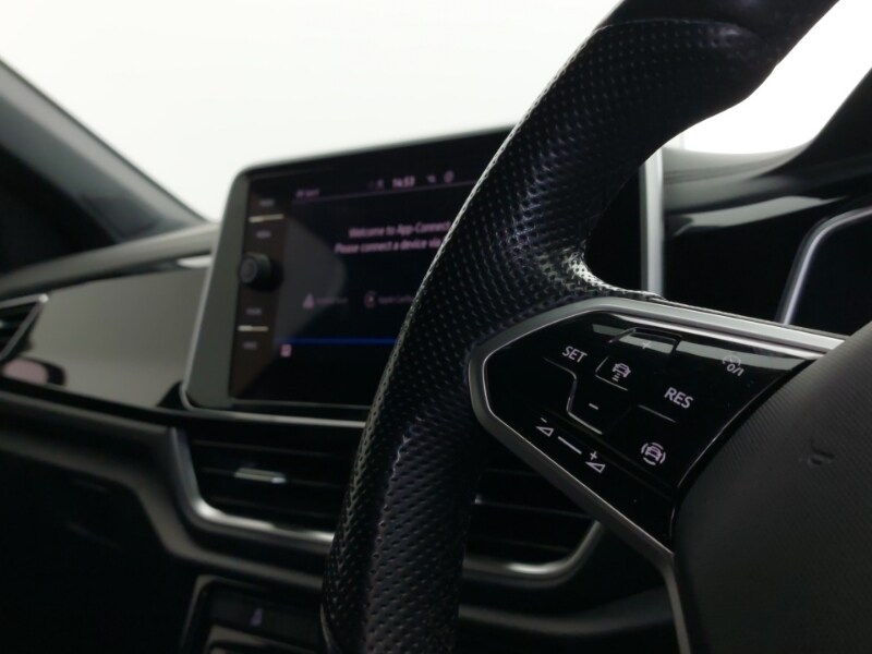 Used Volkswagen T-Roc 2023 for sale - 77846812: Photo 17