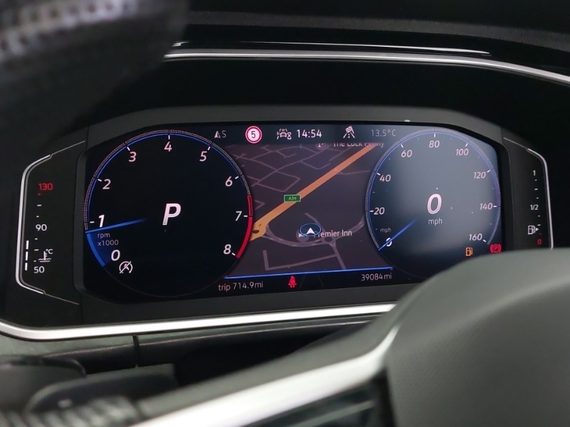 Used Volkswagen T-Roc 2023 for sale - 77846812: Photo 18