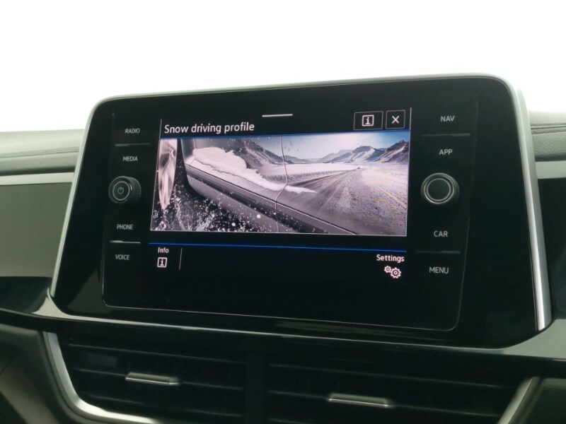 Used Volkswagen T-Roc 2023 for sale - 77846812: Photo 19