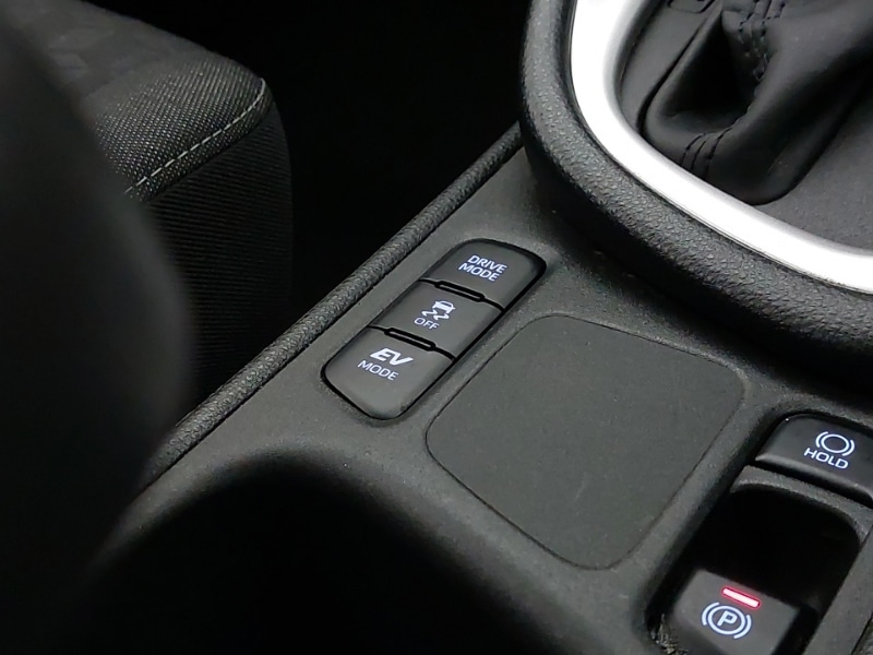 Used Toyota Yaris 2022 for sale - 76822125: Photo 17