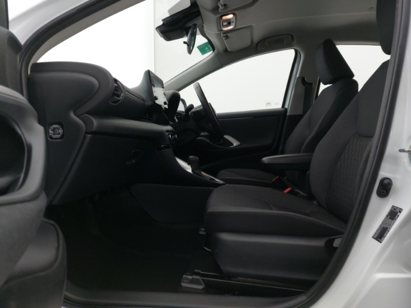 Used Toyota Yaris 2022 for sale - 76822125: Photo 5