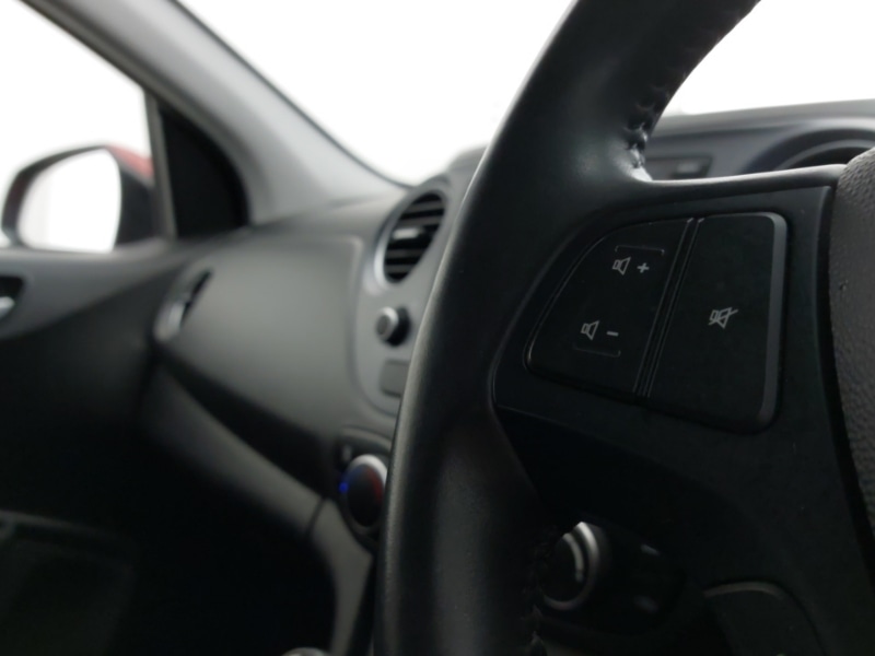 Used Hyundai i10 2018 for sale - 77039335: Photo 19