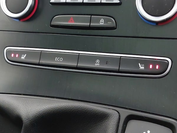 Used Renault Scenic 2017 for sale - 76130099: Photo 18
