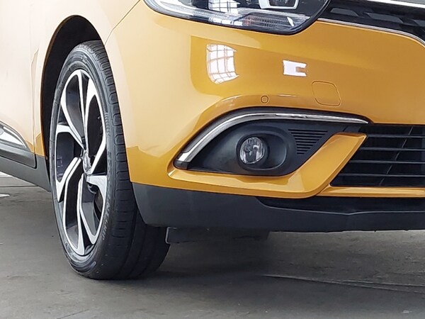 Used Renault Scenic 2017 for sale - 76130099: Photo 9