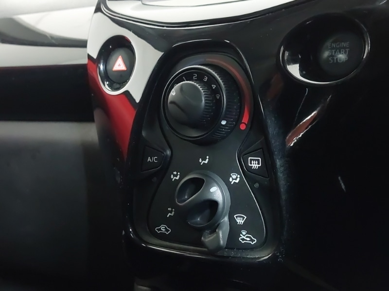 Used Toyota AYGO 2014 for sale - 78032976: Photo 15