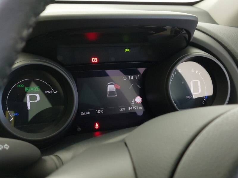 Used Toyota Yaris 2022 for sale - 77815397: Photo 14