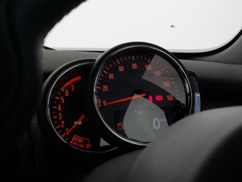 Used MINI Hatch 2019 for sale - 76875509: Photo 15