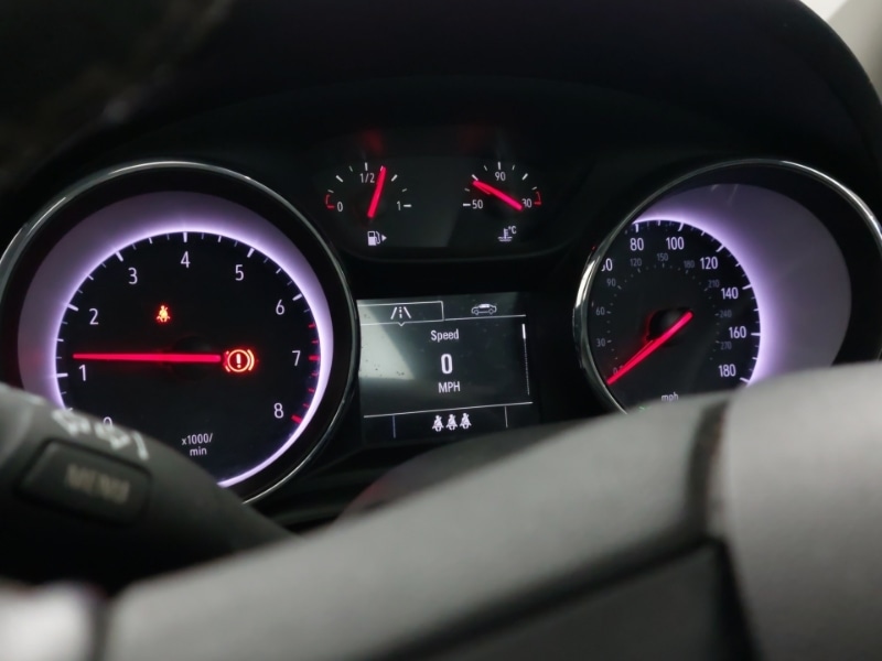 Used Vauxhall Astra 2018 for sale - 77530946: Photo 14