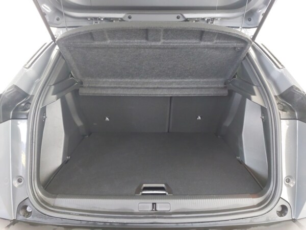 Used Peugeot 2008 2024 for sale - 74928889: Photo 8
