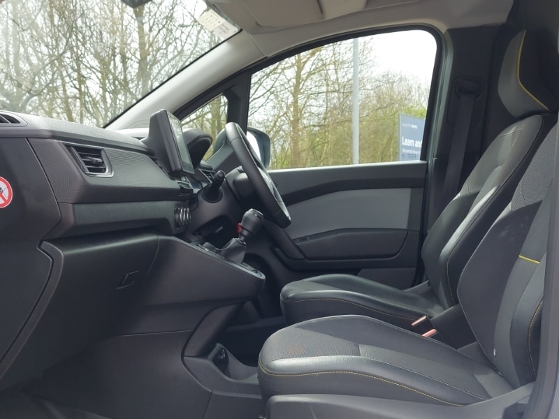 Used Renault Kangoo 2024 for sale - 78093773: Photo 5