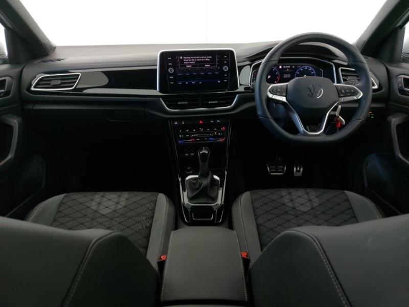 Used Volkswagen T-Roc 2025 for sale - 77300012: Photo 2