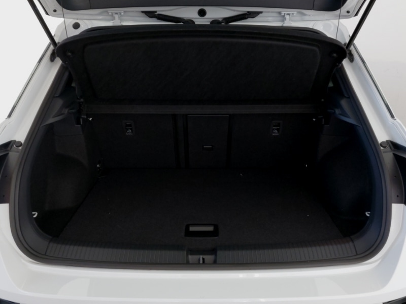 Used Volkswagen T-Roc 2025 for sale - 77300012: Photo 8