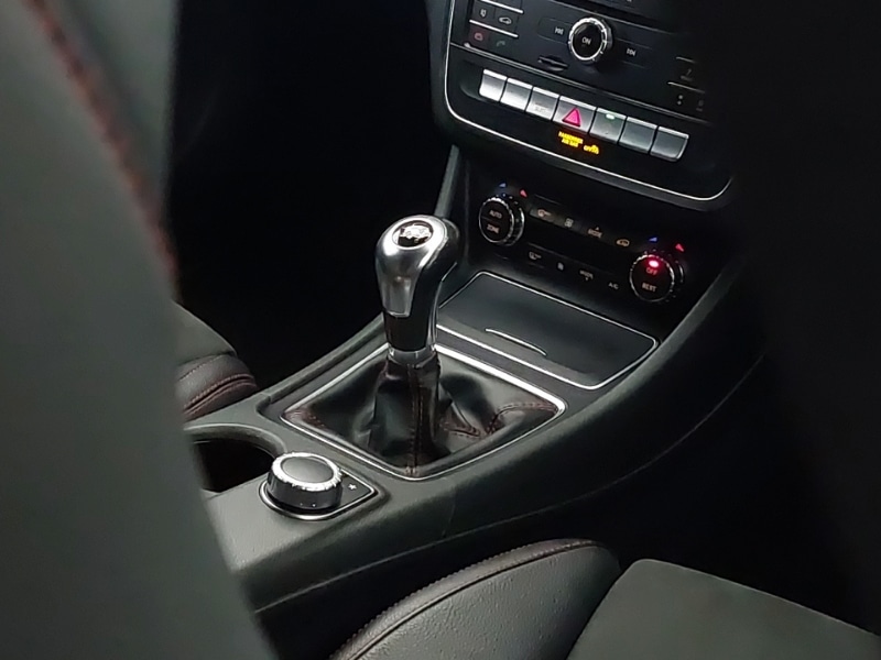 Used Mercedes-Benz CLA 2018 for sale - 76393137: Photo 11