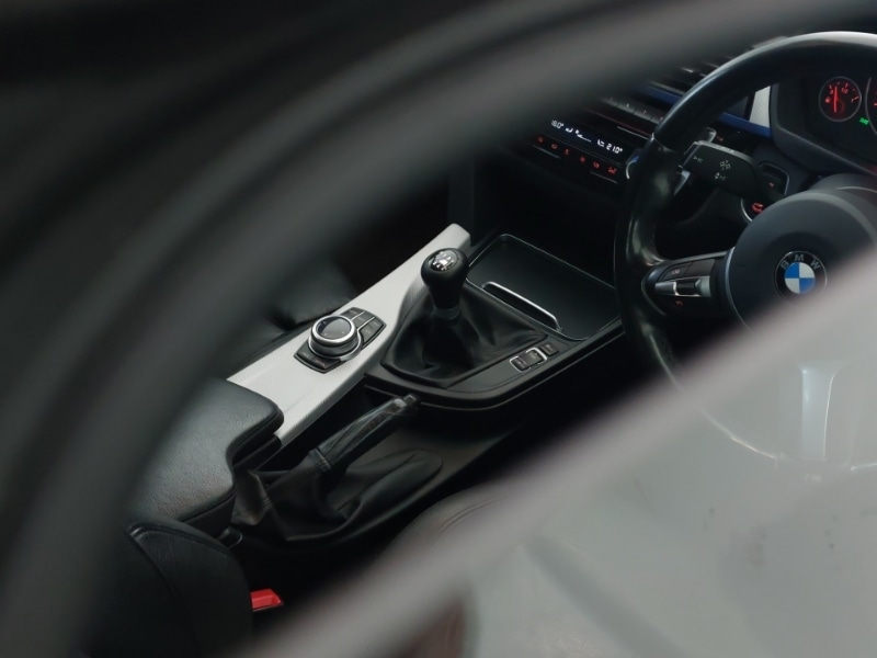 Used BMW 3 Series 2018 for sale - 78041226: Photo 11