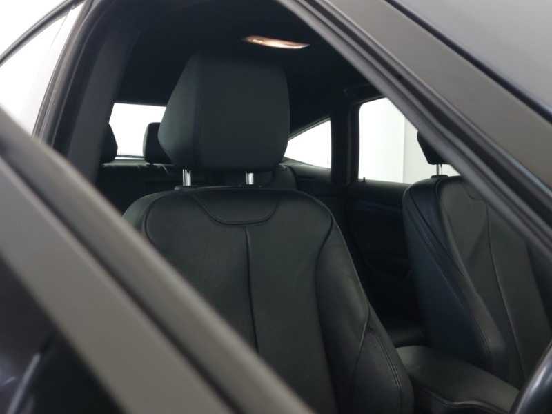 Used BMW 3 Series 2018 for sale - 78041226: Photo 13