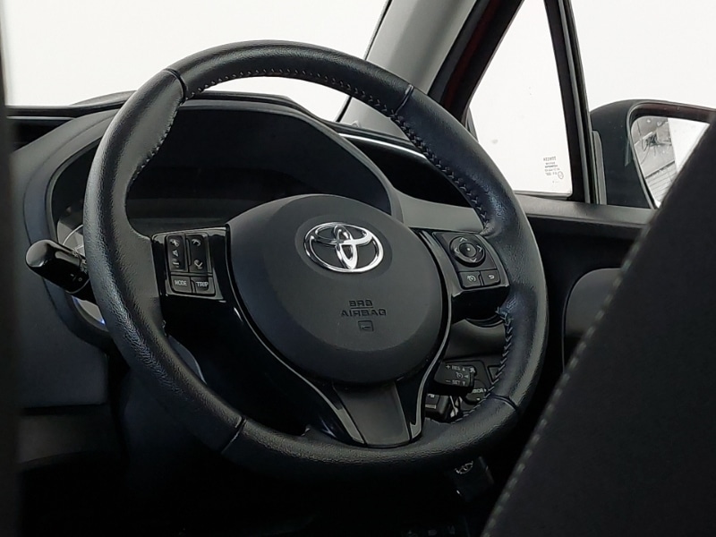 Used Toyota Yaris 2018 for sale - 77028517: Photo 10