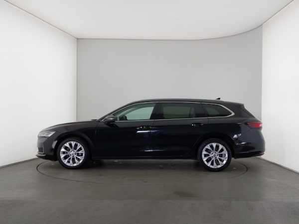 Used Skoda Superb 2024 for sale - 75959201: Photo 4