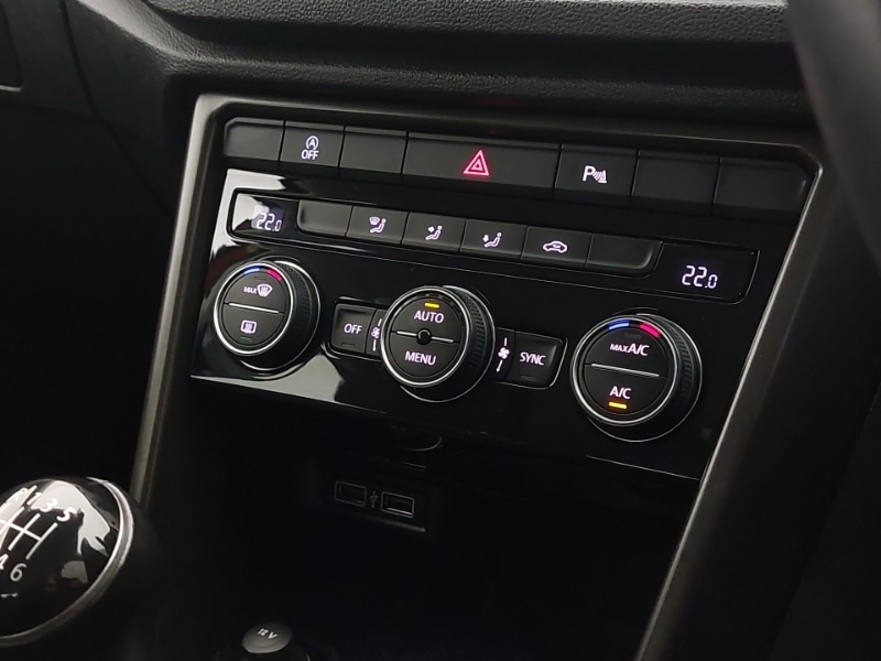 Used Volkswagen T-Roc 2019 for sale - 77721966: Photo 16